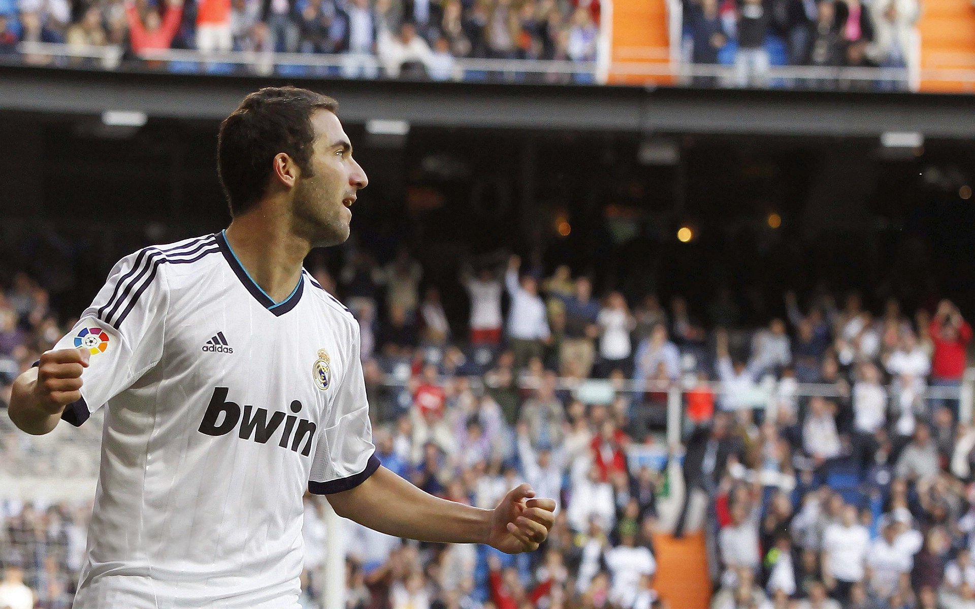 _跨界合作：运动品牌与娱乐产业的结合_，运动品牌行业发展方向